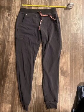 Figs Charcoal Joggers with Pink Drawstring